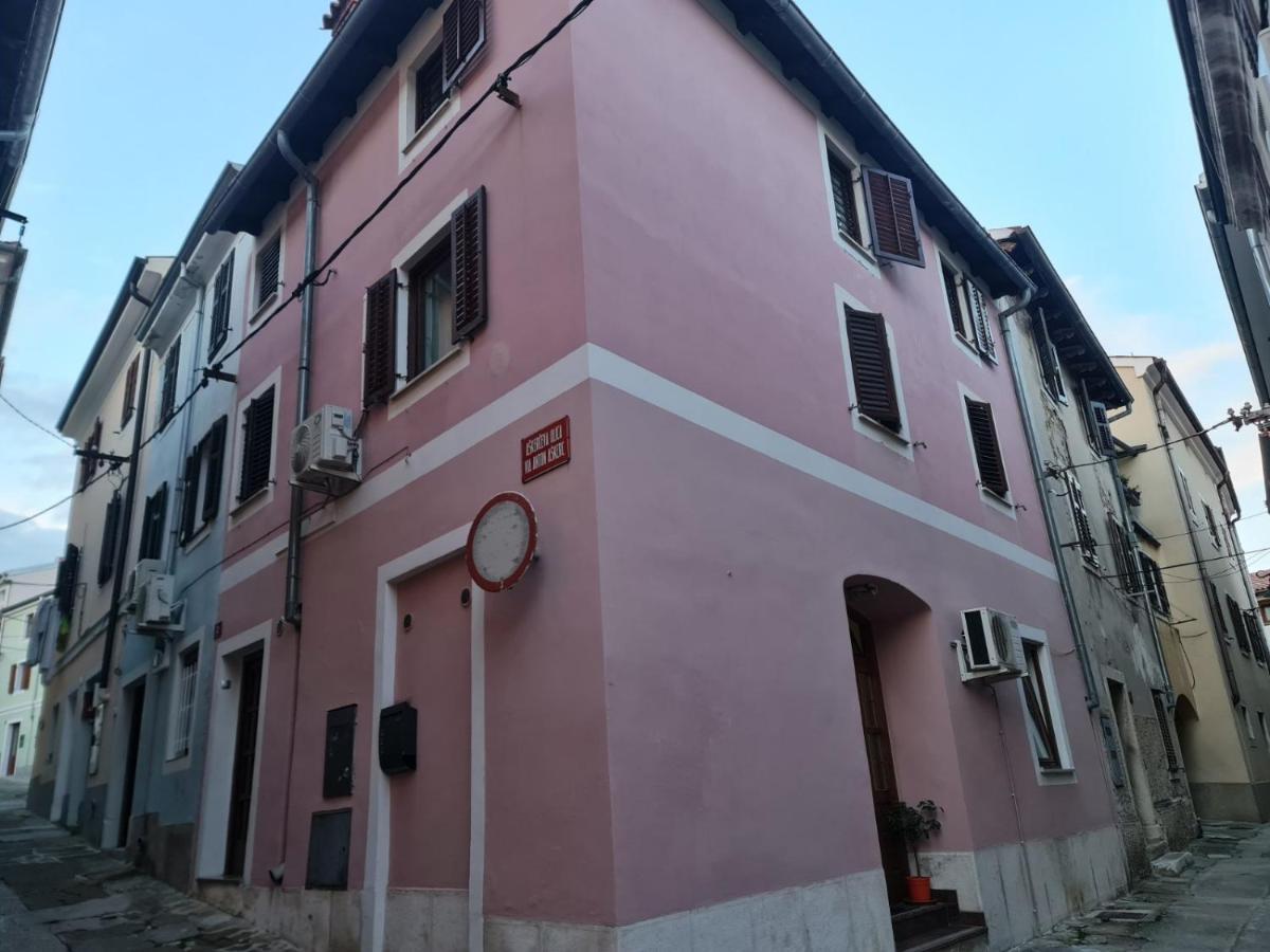 Apartment Izola Sukalo Buitenkant foto